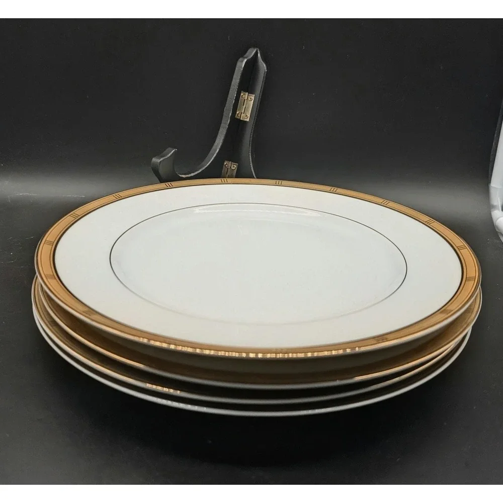 Bernardaud Limoges Roulette Gold Encrusted Dinner Plates Set of 4 France White‎